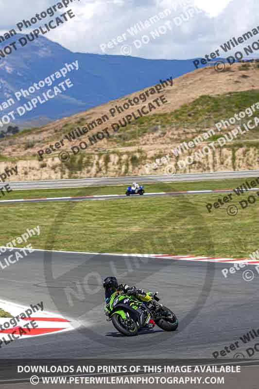 cadwell no limits trackday;cadwell park;cadwell park photographs;cadwell trackday photographs;enduro digital images;event digital images;eventdigitalimages;navarra;no limits trackdays;peter wileman photography;racing digital images;trackday digital images;trackday photos